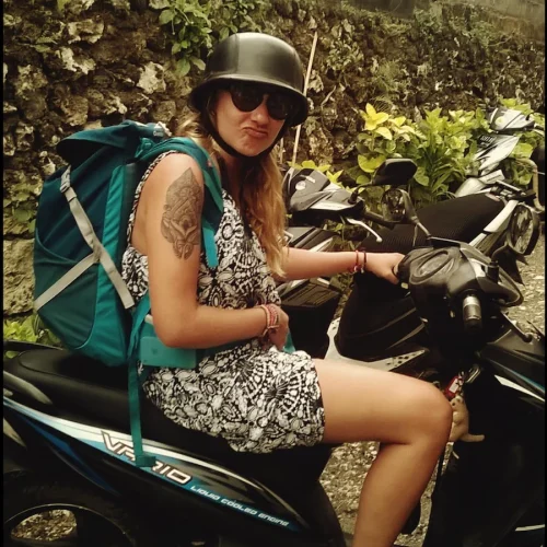 jenny_vegan_voyage_indonesia_bahli